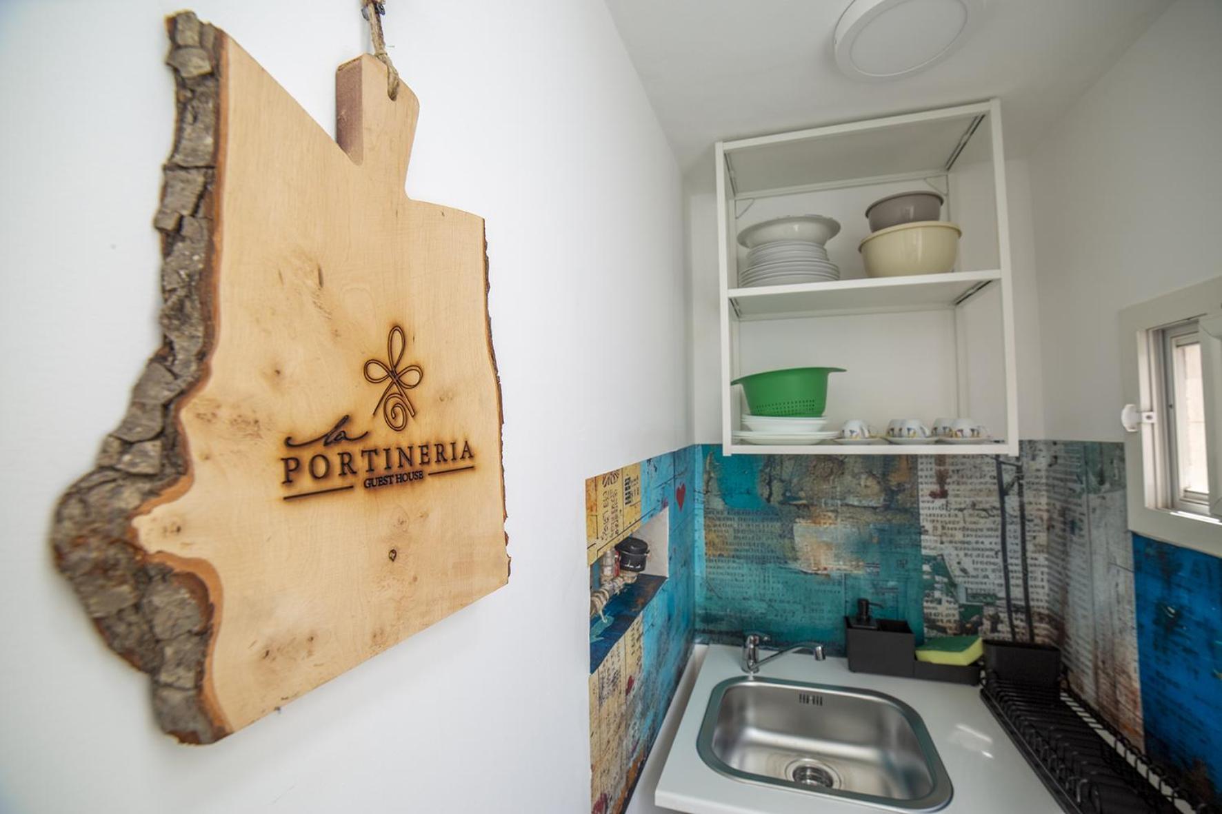 La Portineria Guest House Bari Extérieur photo